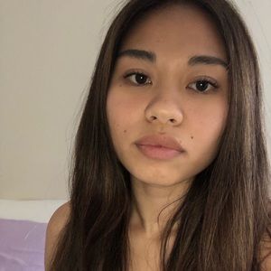 Meet your Posher, Abigail